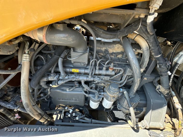 image for item DX0959 Rogator  RG900 sprayer