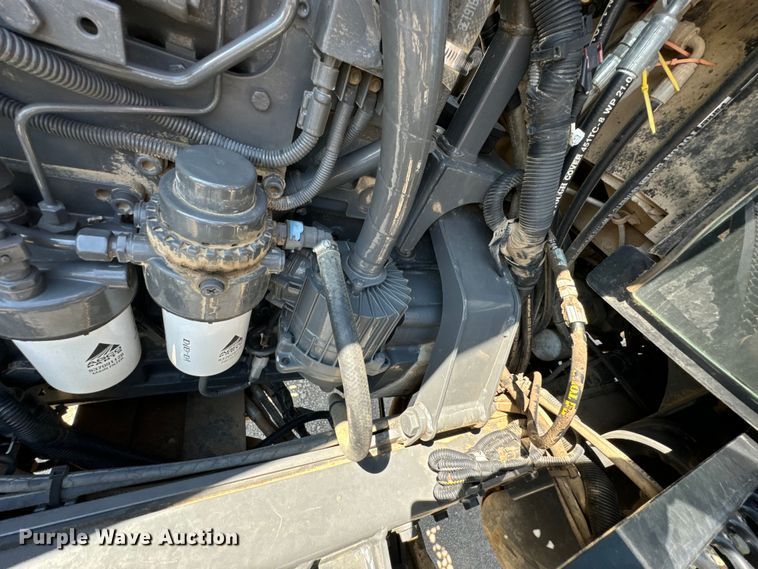 image for item DX0959 Rogator  RG900 sprayer