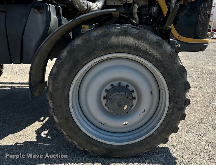 image for item DX0959 Rogator  RG900 sprayer