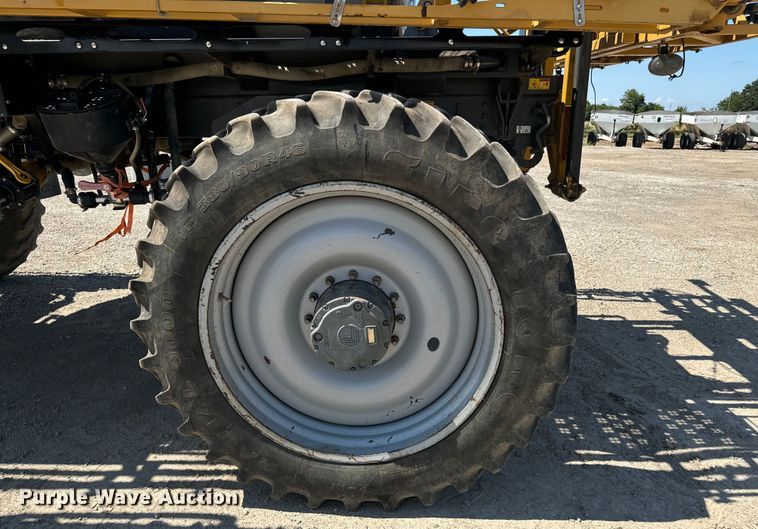 image for item DX0959 Rogator  RG900 sprayer