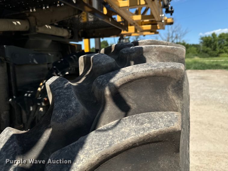 image for item DX0959 Rogator  RG900 sprayer