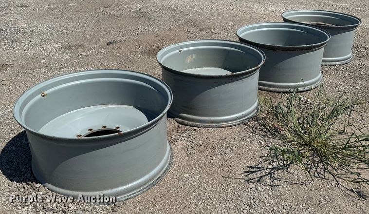 image for item DX0959 Rogator  RG900 sprayer