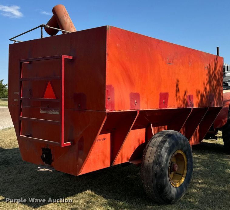 image for item DX3454 Wilkins grain cart