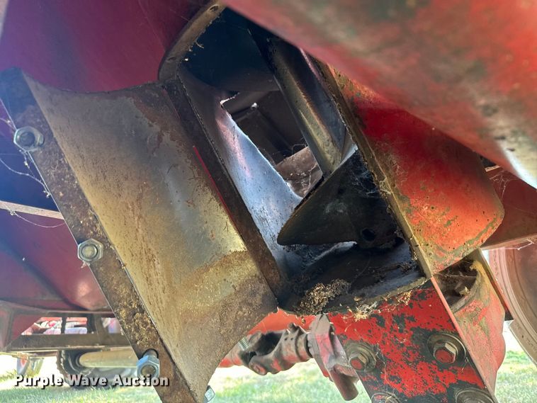 image for item DX3454 Wilkins grain cart