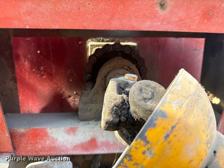 image for item DX3454 Wilkins grain cart