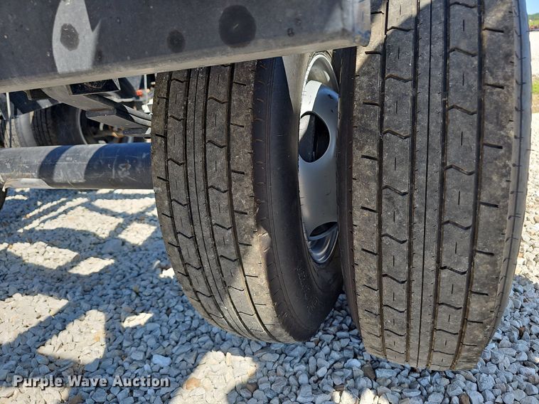 image for item EJ5758 2024 Hay Runner  HRM 242 hay bale trailer