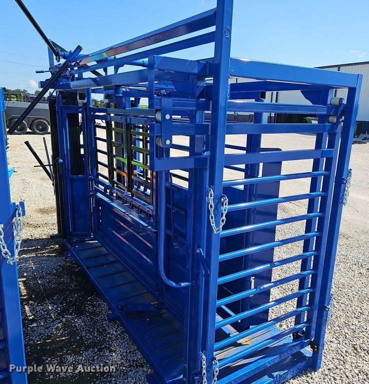image for item EJ5760 2024 Rancher  livestock squeeze chute