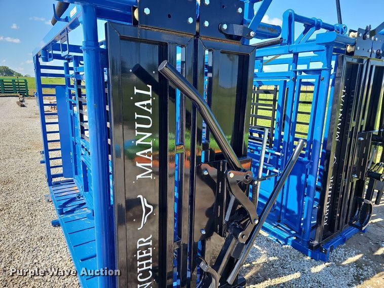 image for item EJ5760 2024 Rancher  livestock squeeze chute