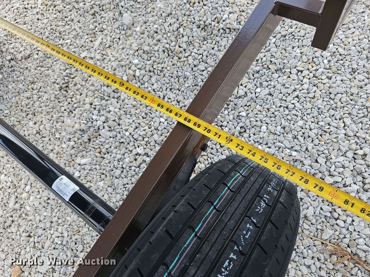 image for item EJ5762 2024 feed bin