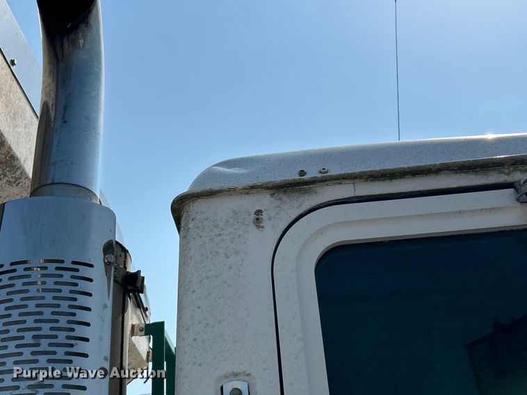 image for item EK4958 1995 Mack CH613 fertilizer delivery truck