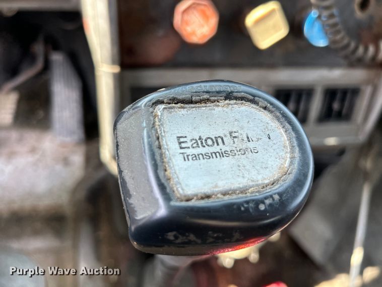 image for item EK4958 1995 Mack CH613 fertilizer delivery truck