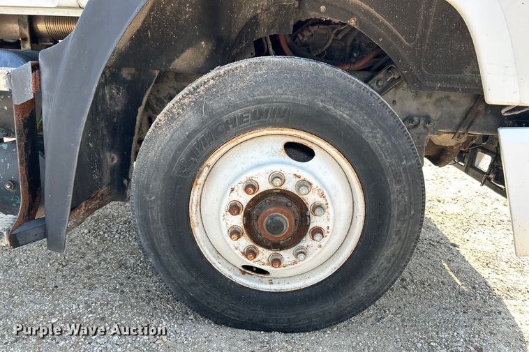 image for item EK4958 1995 Mack CH613 fertilizer delivery truck