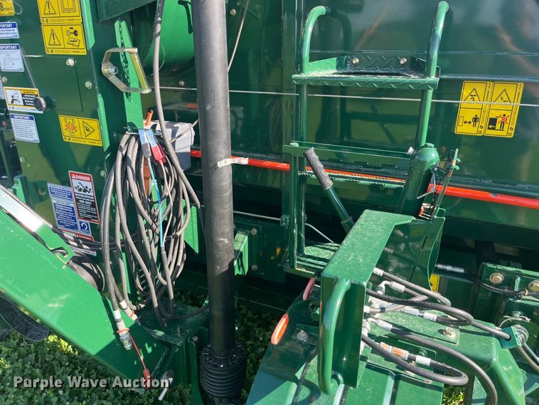 image for item EK8804 2020 Richiger R1090 grain bagger 