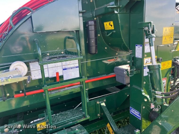 image for item EK8804 2020 Richiger R1090 grain bagger 