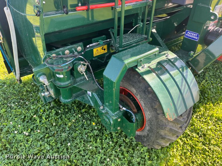 image for item EK8804 2020 Richiger R1090 grain bagger 