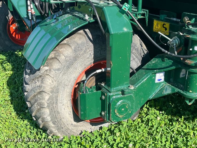 image for item EK8804 2020 Richiger R1090 grain bagger 