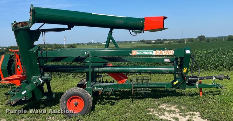 image for item EK8805 2022 Richiger EA910 grain bag unloader