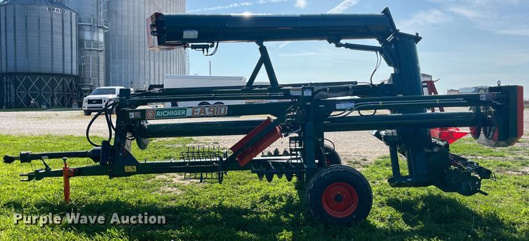 image for item EK8805 2022 Richiger EA910 grain bag unloader