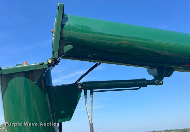 image for item EK8805 2022 Richiger EA910 grain bag unloader