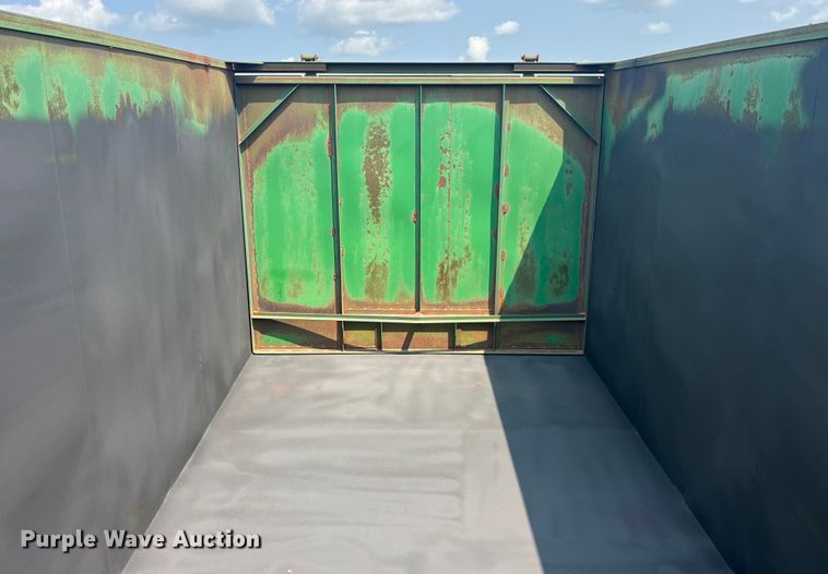 image for item EK8814 Gnuse silage dump wagon