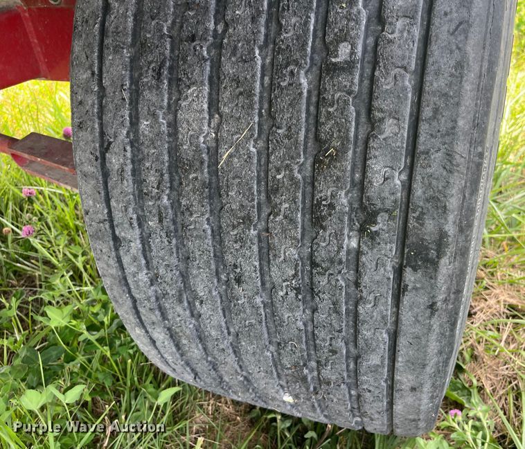 image for item EK8814 Gnuse silage dump wagon