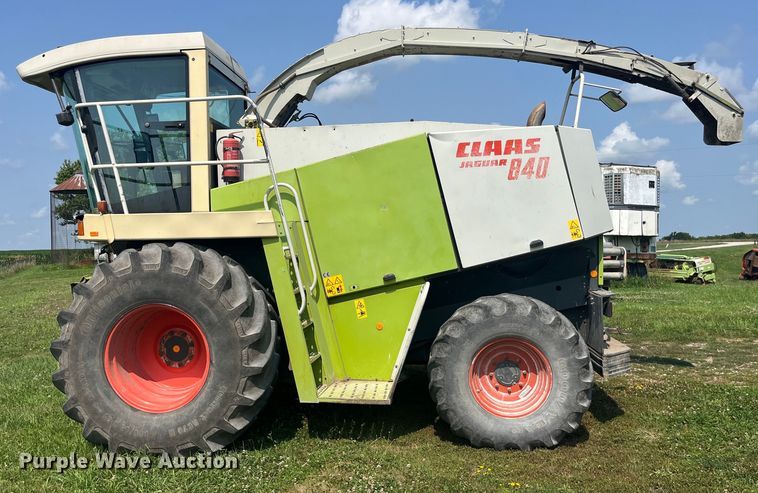 image for item EK8816 1998 Claas 840 Jaguar  forage harvester