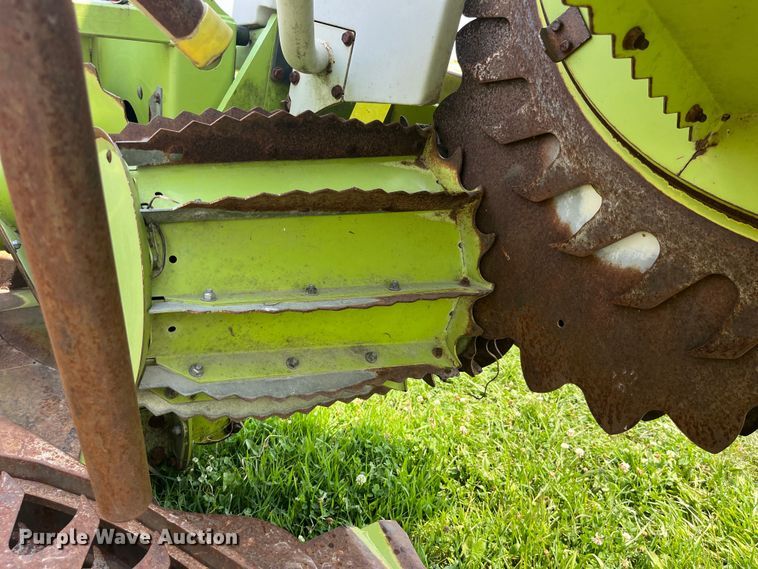 image for item EK8819 Claas RU450 rotary forage head
