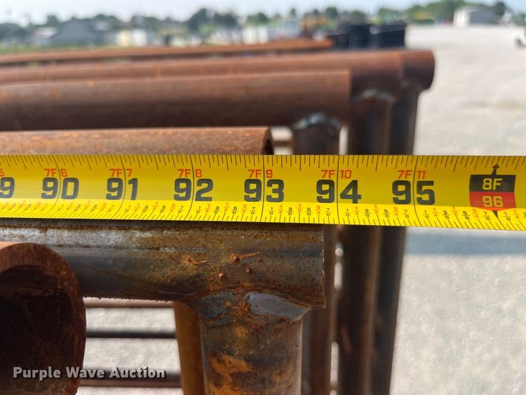 image for item EK8822 Livestock panels