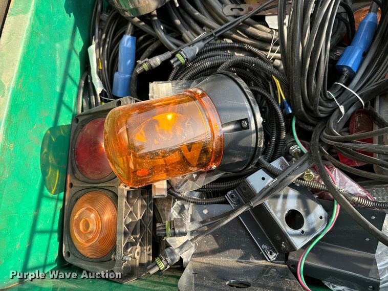 image for item LF9784 Planter parts