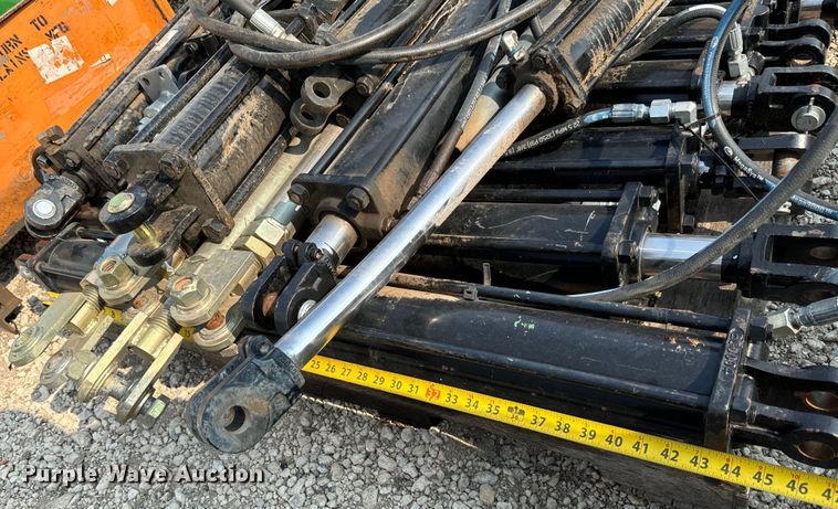 image for item LF9792 Hydraulic cylinders 