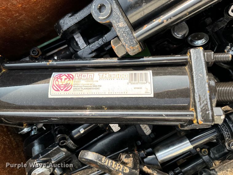 image for item LF9792 Hydraulic cylinders 