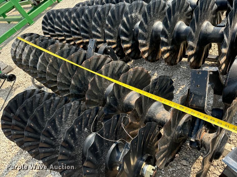 image for item LF9798 (5) vertical tillage disks