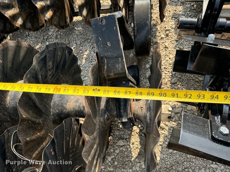 image for item LF9798 (5) vertical tillage disks