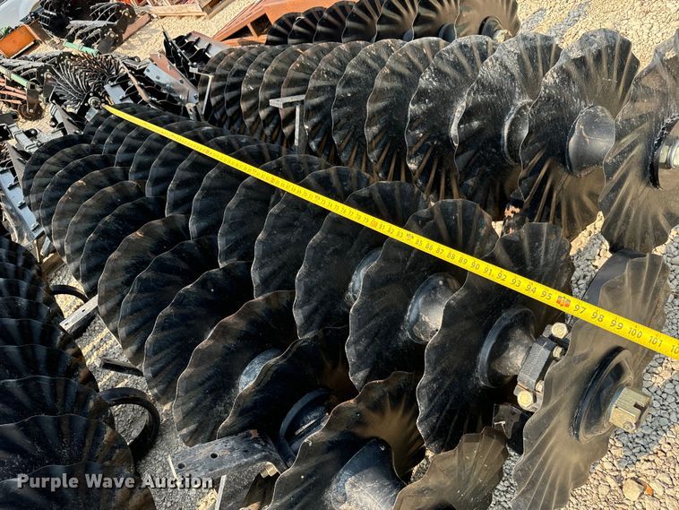 image for item LF9798 (5) vertical tillage disks