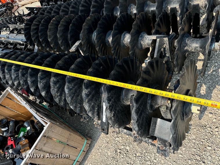 image for item LF9798 (5) vertical tillage disks