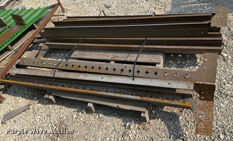 image for item LF9801 Lyons material rack 