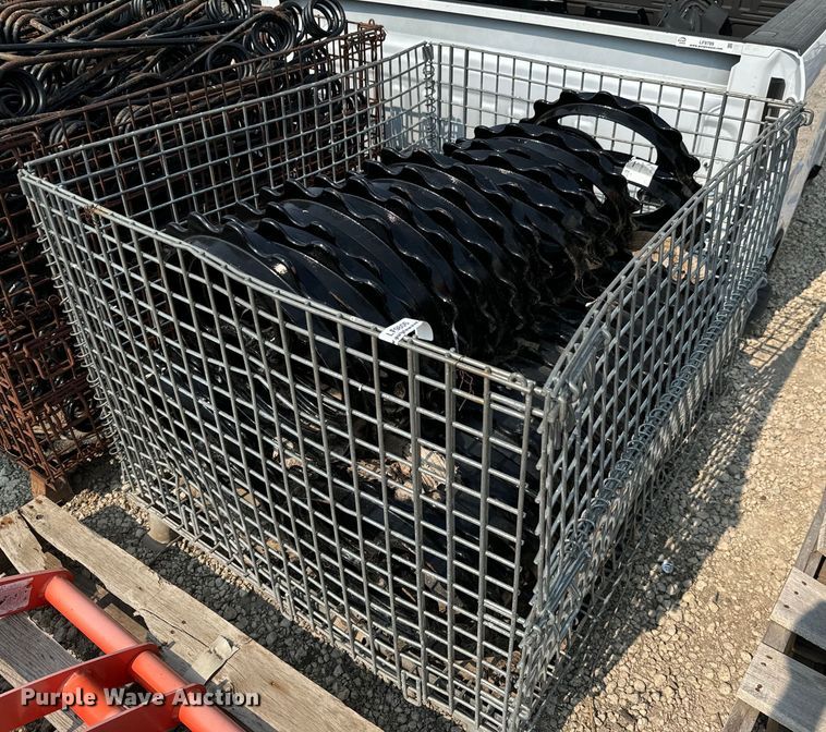 image for item LF9806 Approximately 40 seed bed rollers