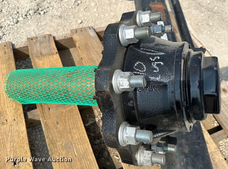 image for item LF9810 Axle