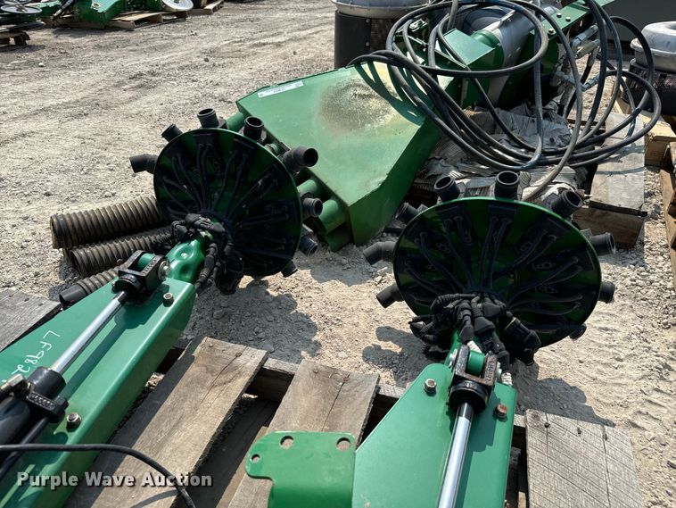 image for item LF9824 Air seeder components