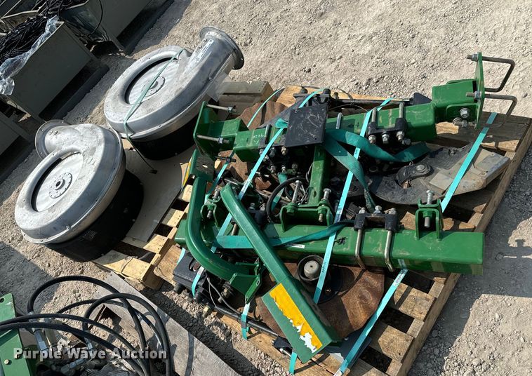 image for item LF9826 (2) Crary fans 