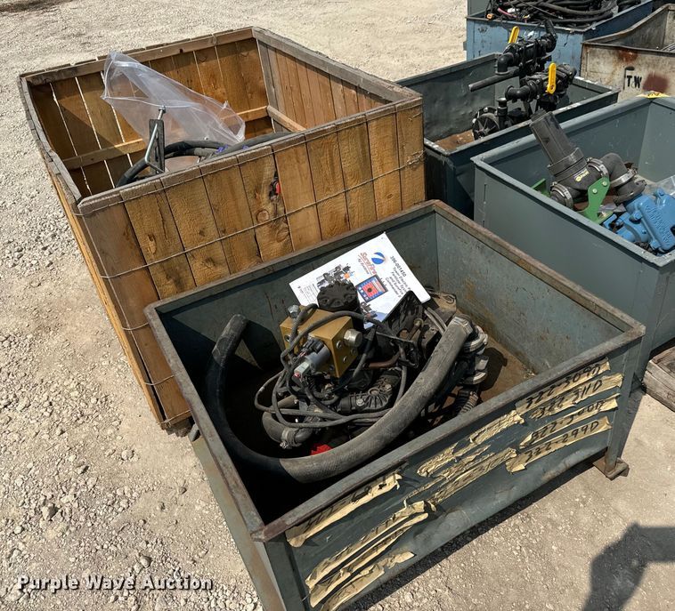 image for item LF9829 (3) pumps