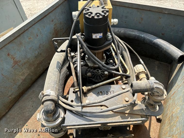 image for item LF9829 (3) pumps