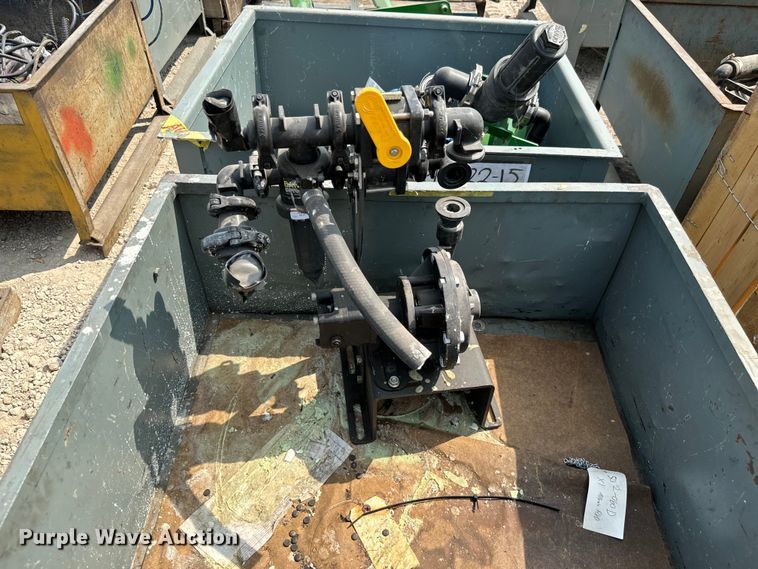 image for item LF9829 (3) pumps