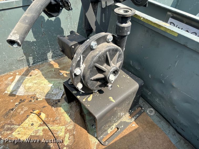 image for item LF9829 (3) pumps