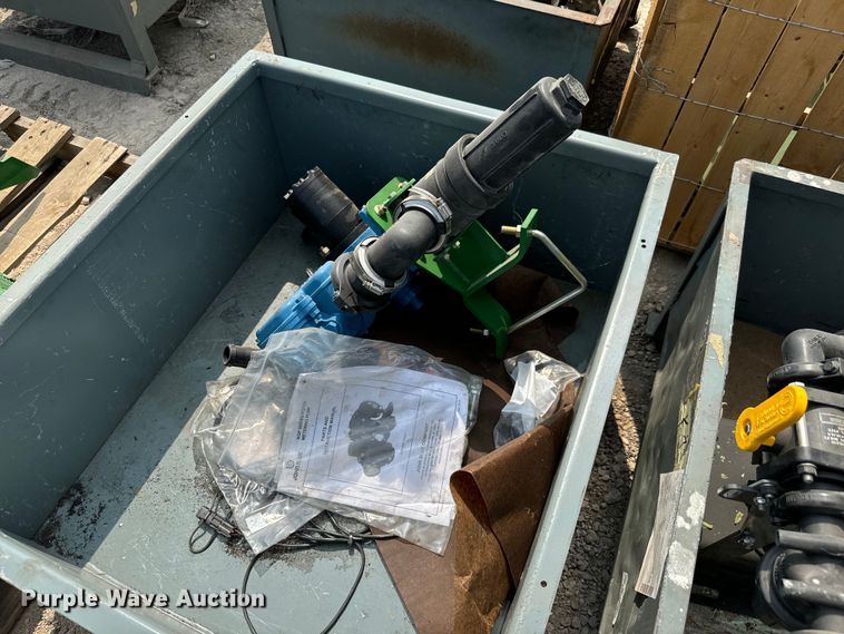 image for item LF9829 (3) pumps