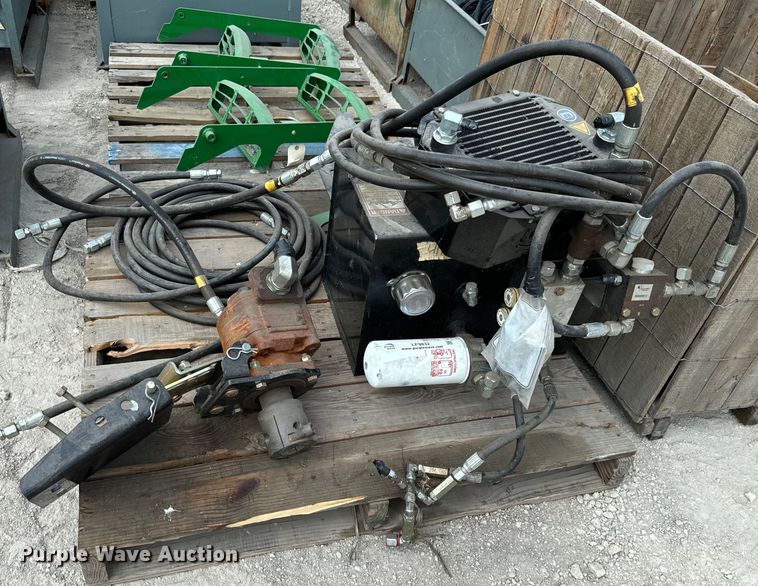 image for item LF9832 2017 AKG Cool-Line Wet kit