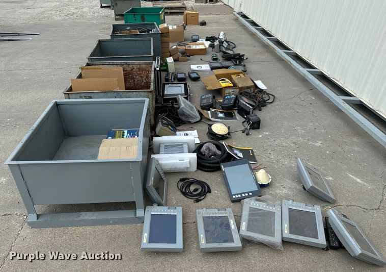 image for item LF9834 Planter parts