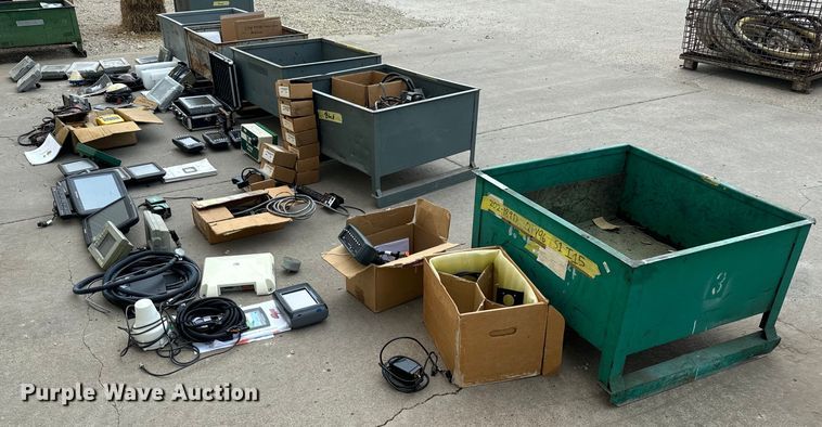 image for item LF9834 Planter parts