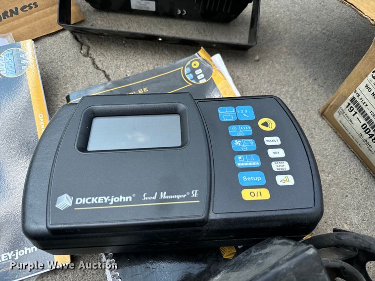 image for item LF9834 Planter parts