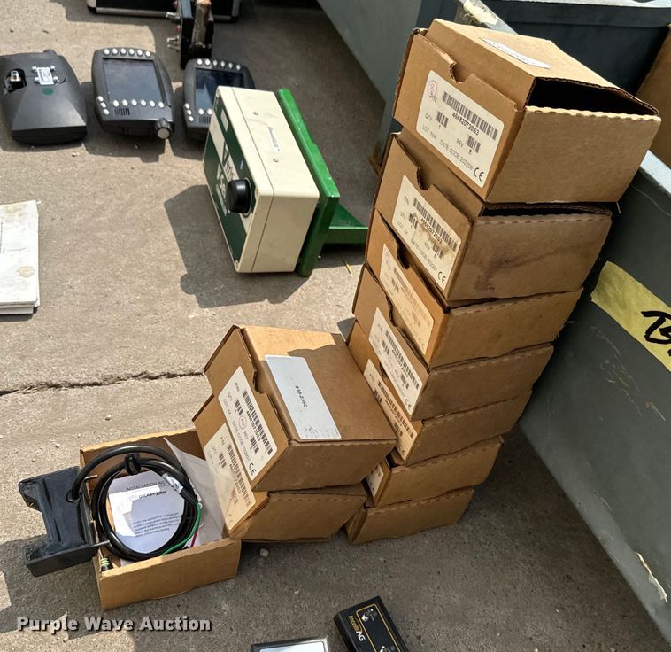 image for item LF9834 Planter parts